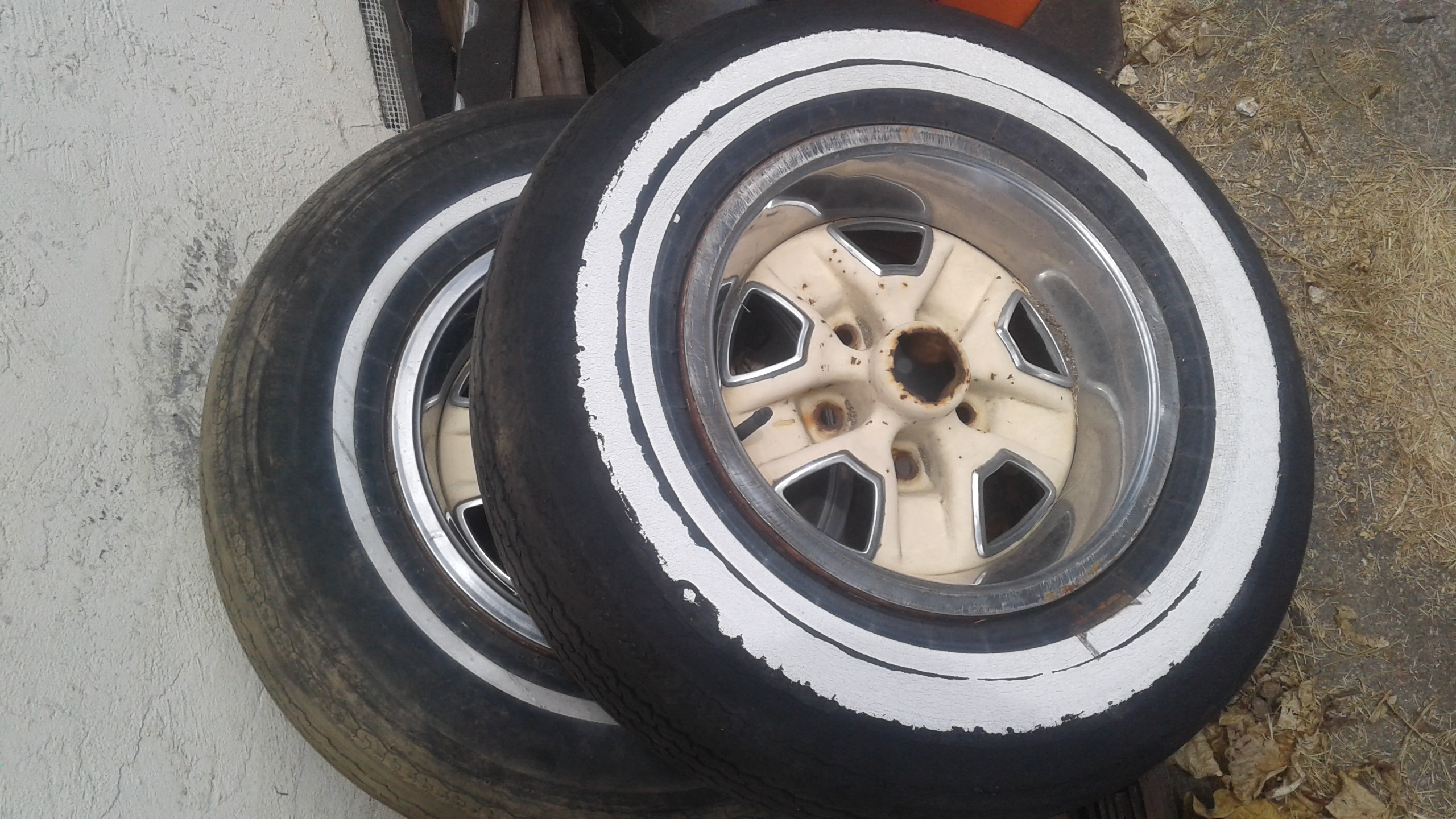 Attached picture Olds Wheels.jpg